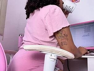 curvy ebony girl eats and farts during her work shift