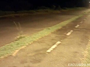 encontrei na rua e fodi a casada com rola grossa?