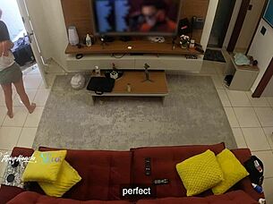 Hot Wife Thay Ksada Recognized By Delivery Man