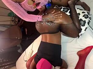 Stepmom and stepdaughters in a lesbian threesome ending with strapon fucking