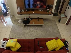 Hot Wife Thay Ksada Recognized By Delivery Man