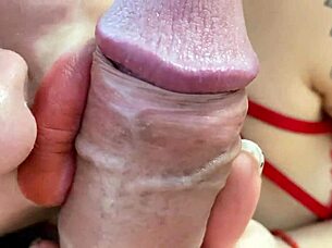 my parents distracted me from sucking his big cock, but i finished him in my slack mouth 😈