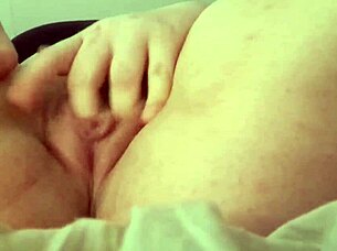 Chubby virgin TEEN MASTURBATES her WET PUSSY, then RIDES a BLACK DILDO