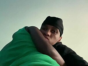 i suck dredagloden1 big black dik in bed