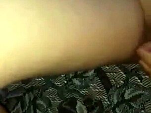 Mexican wives and lovers explore their desires.