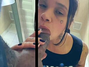 Mature milf worships black ass before anal fingering orgasm