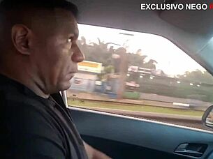 Fui arrombada por um preto do pau grande