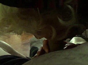 MILF gives amazing blowjob with expert technique and deepthroat skills.