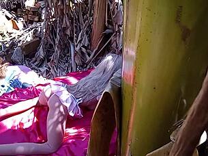 comi a inteada ruivinha sex toy with real doll masturbation outdoor latina amateurs dildo public fuck doll