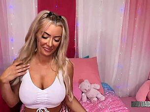 Busty Blonde Linzee Ryder's Deepest Fantasy