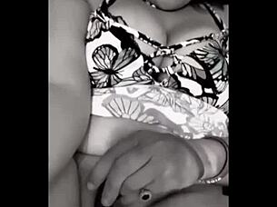 amber squirting for daddy while he's at work?