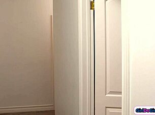 Stepmom can't resist the sultry stepteen 18+ 😍