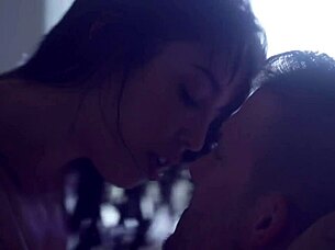 Vanessa Sky Seduces Homebuyer Codey