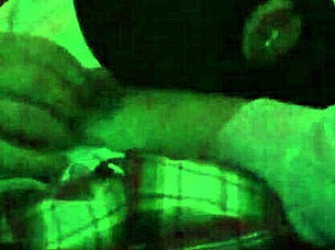 i despretly hide my face givin sloppy hed to keep affair secrit