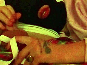 i despretly hide my face givin sloppy hed to keep affair secrit