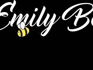 Teen squirts cum intensely, trembling and shaking loudly.