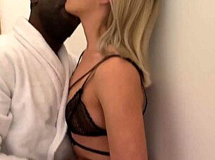 she wanted a well-hung guy 😏