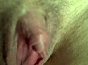 Look at that pussy flashing in the window.