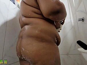 Stepsister Loves Cum Rain On Her Face