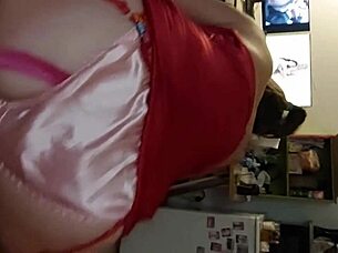 French Amateur In Red Satin Gets Intense Rimming Deepthroat