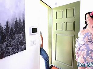 Massive BBW Eliza Allure's Huge Tits Get Cum Blast