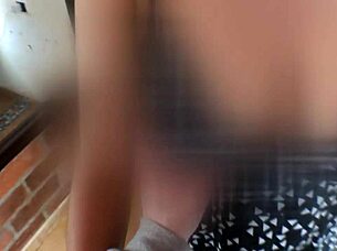 Hot College Girl Knows How to Suck Dick Till Cum in Her Cute Mouth 😘