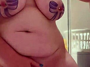 Boobunny Shows Pierced Nipples And Big Tits