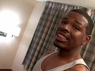 Chunky Black Lady Deepthroats Tattooed Guy