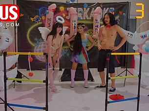 whitney wright and leo vice play jerkaoke games.