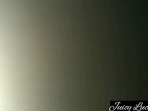 Lucy's intense orgasm with bonus audio – BBW slut fingering her wet pussy