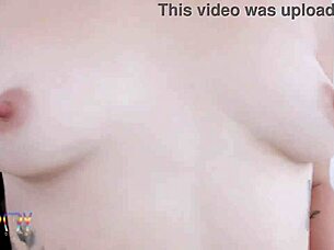 Colombiansk skønhed Sofia Grace knuller 4 store karle med double anal DP pissdrik og synker ladningerne