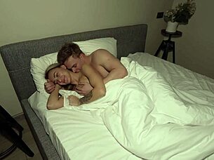 Filled her whole pussy with cum