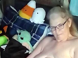 Hot mature strips for yoga and solo play session