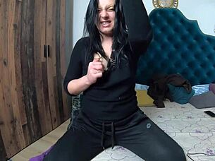 Milfycalla masturbating, dancing, dirty talking in sortswear 252-preview