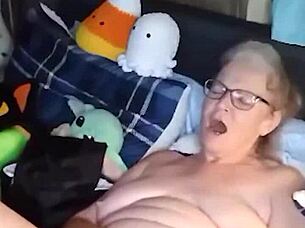 Hot mature strips for yoga and solo play session