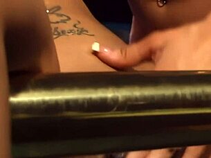 comi a rabuda da academia no closet antes do treino 😏