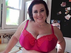 Lady Lynn's BTS interview!