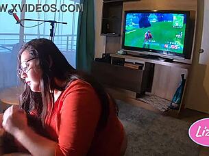 se la chupo mientras gana en el fornite