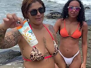 The peludinhas enjoy a wild beach orgy together