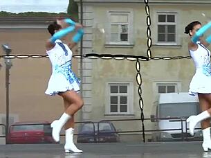 bbw gets tongue slap during blowjob