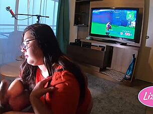 se la chupo mientras gana en el fornite