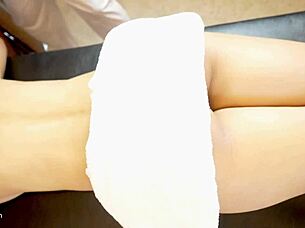 These Myanmar girls with big asses get an oily massage from the teacher 😍