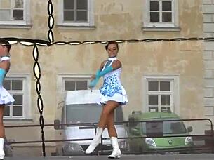 bbw gets tongue slap during blowjob