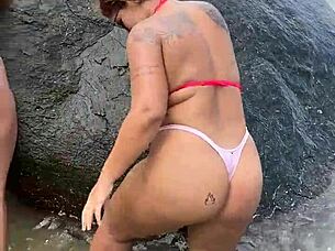 The peludinhas enjoy a wild beach orgy together