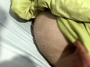 Soft hot blowjob in bath until cum-covered