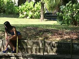 i pose as beautiful babe in blue outdoors