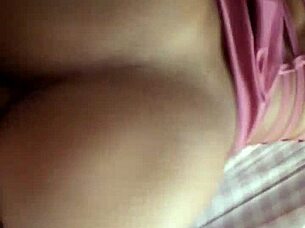 casada safada shows off her big ass 😈