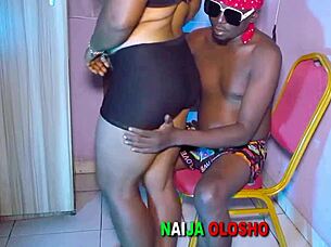 Наиджа олошо: хардкор забавление с кралица Рокси!