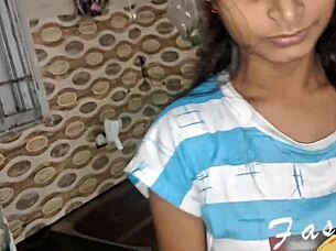 Sex master fucks indian bhabhi in spooning and riding