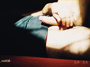 Bad Wolf28 gives handjob to big cock at sunset